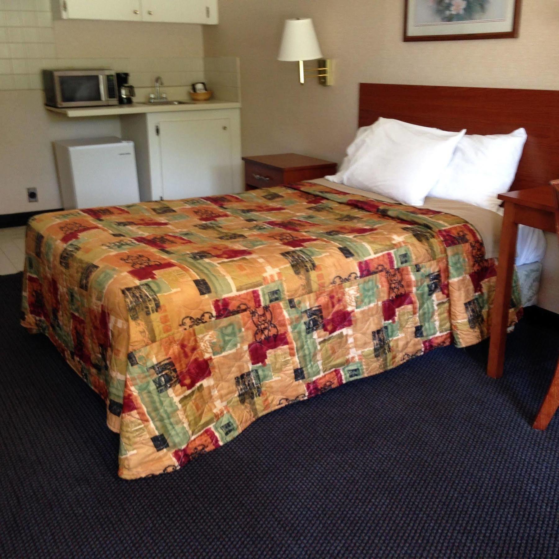 Knights Inn Elizabethtown Εξωτερικό φωτογραφία